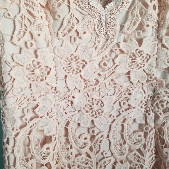 Maniju Dress - Picture 5 of 8